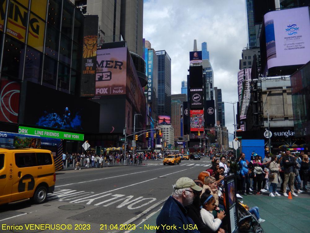 24 - 45^ St. - New York.jpg